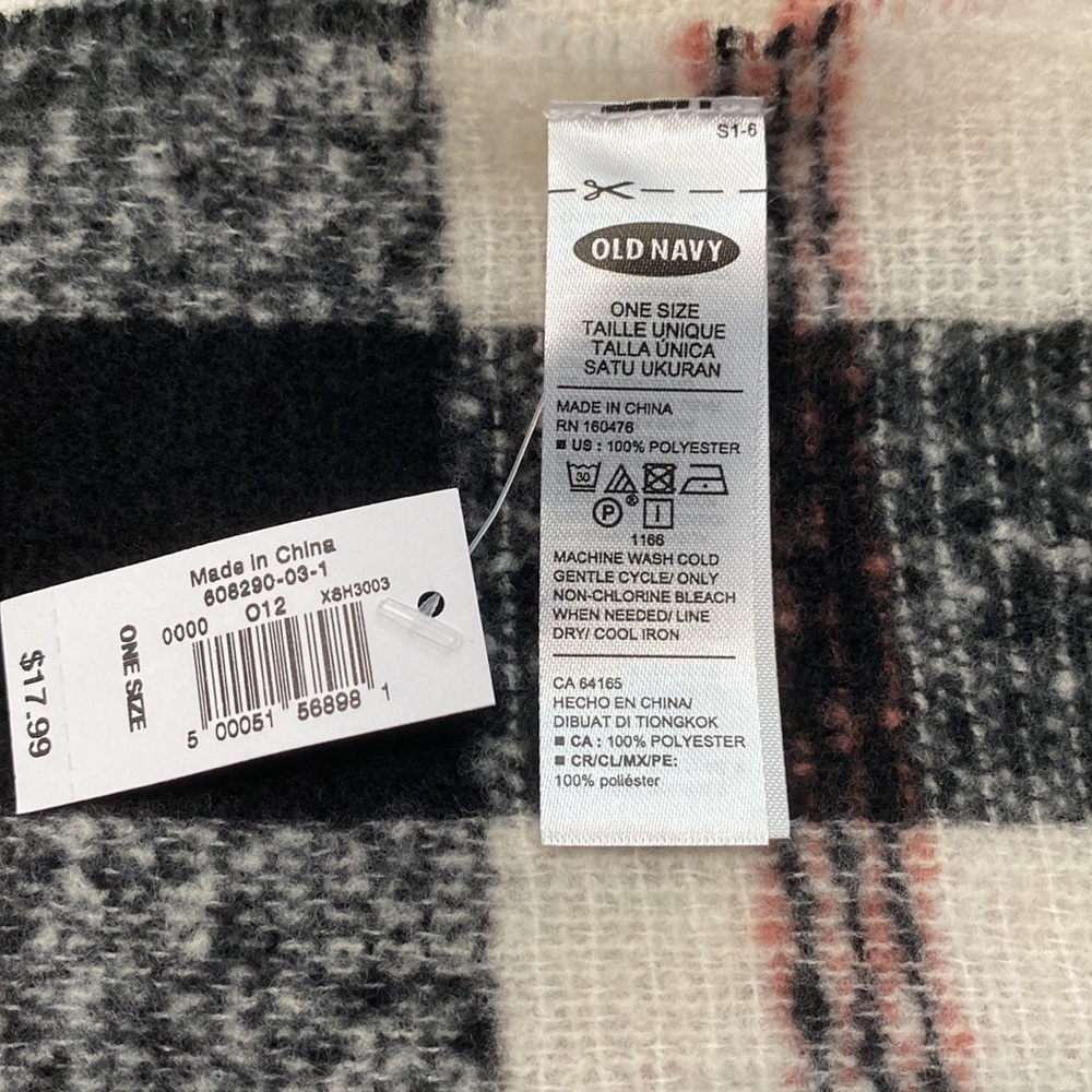 Scarf - Picture 2 of 3